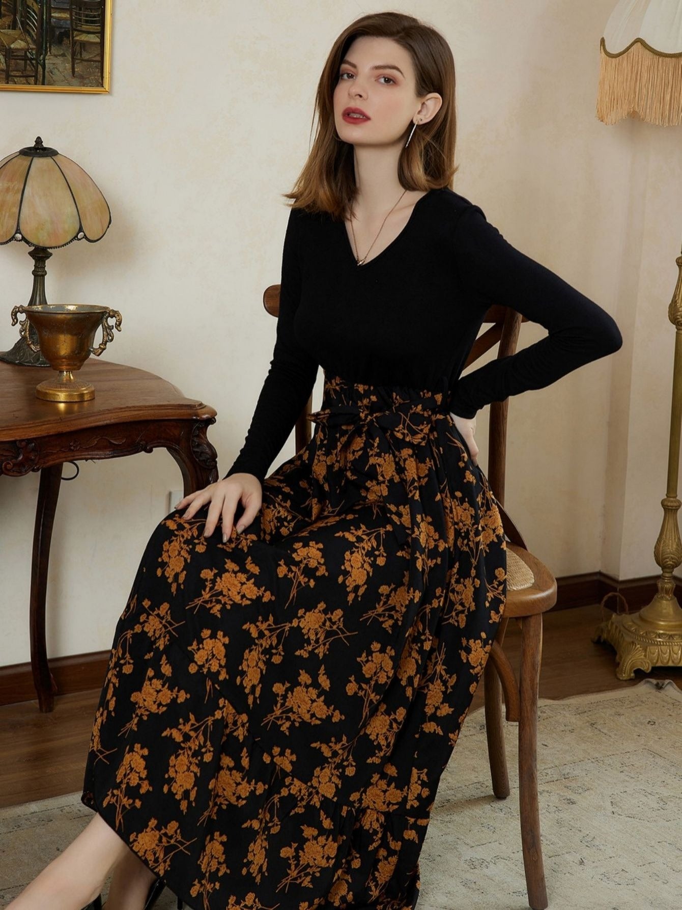 🌼 Elegantní midi sukně s květinovým vzorem – Styl s duší