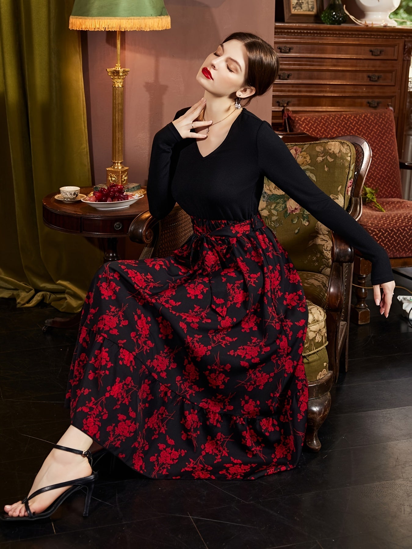 🌼 Elegantní midi sukně s květinovým vzorem – Styl s duší